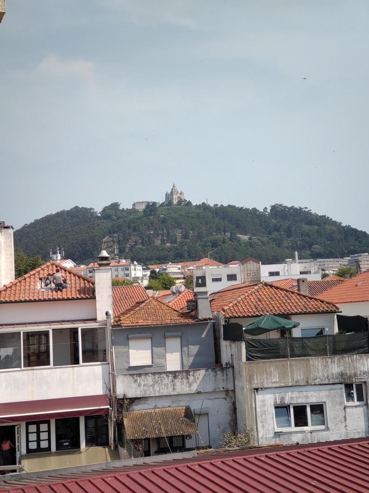 Apartamento Valentim House Viana do Castelo Habitación foto